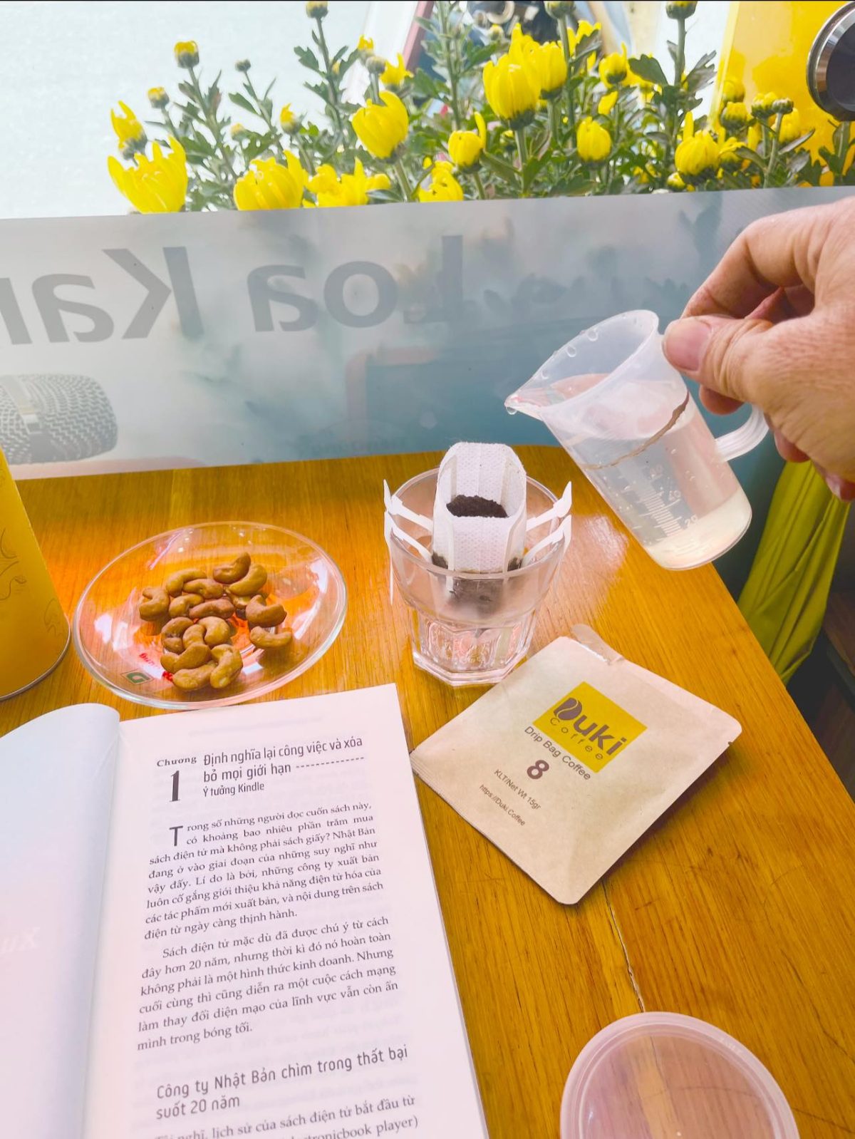 Cà phê túi lọc DukiCoffee 8R 15g/gói 10 Gói/ Hộp - Hình ảnh 2